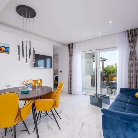 Blue Ivy Apartamento Mlini