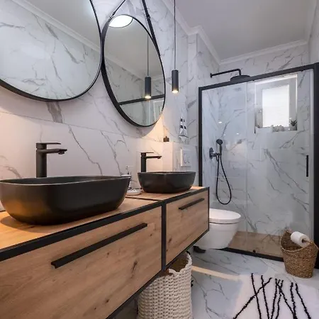 Blue Ivy Apartament *