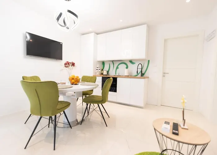 Blue Ivy 아파트 믈리니