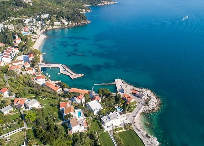 Blue Ivy 아파트 *